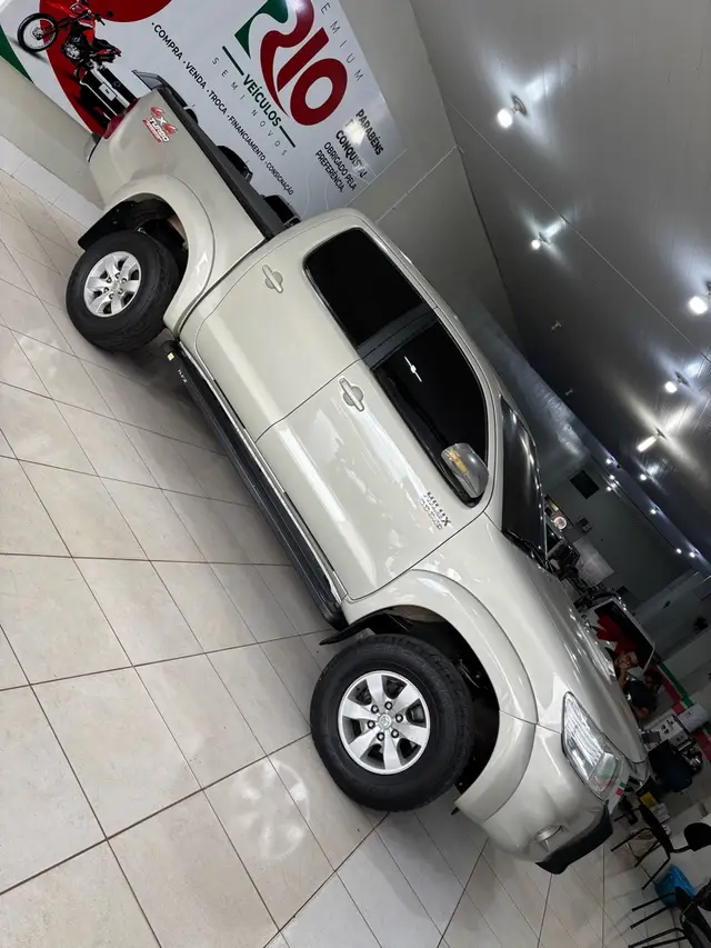 Carro Toyota Hilux Cabine Dupla 2013 Hilux 3.0 TDI 4x4 CD SRV (Aut)