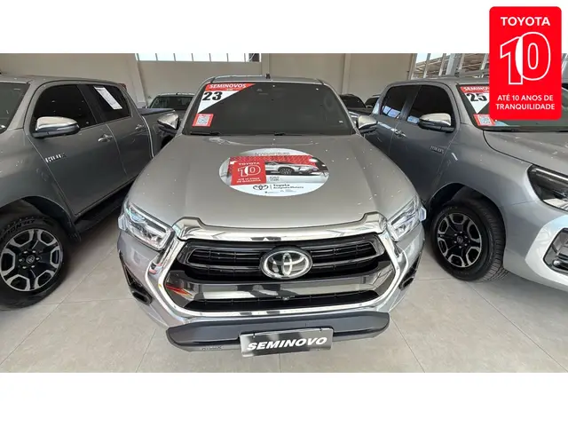 Carro Toyota Hilux Cabine Dupla 2023 SRX 4x4 2.8 Diesel
