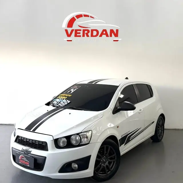 Carro Chevrolet Sonic 2014 Hatch LTZ 1.6 (Aut)