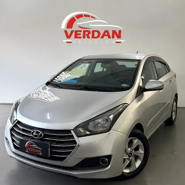 Carro Hyundai HB20S 2017 1.0 Comfort Plus (Flex)