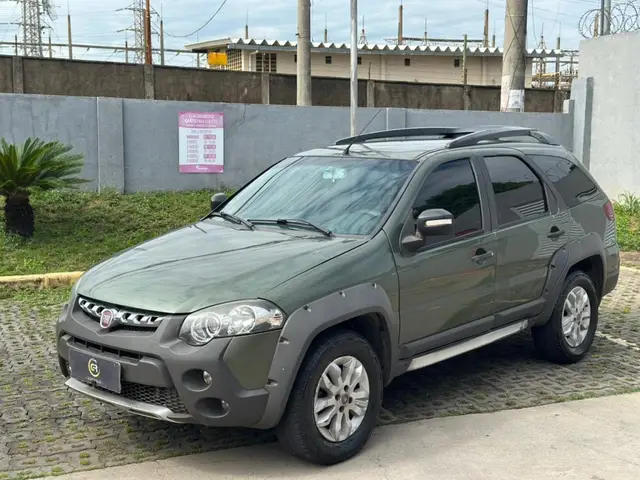 Carro Fiat Palio Weekend 2014 Adventure 1.8 16V (Flex)