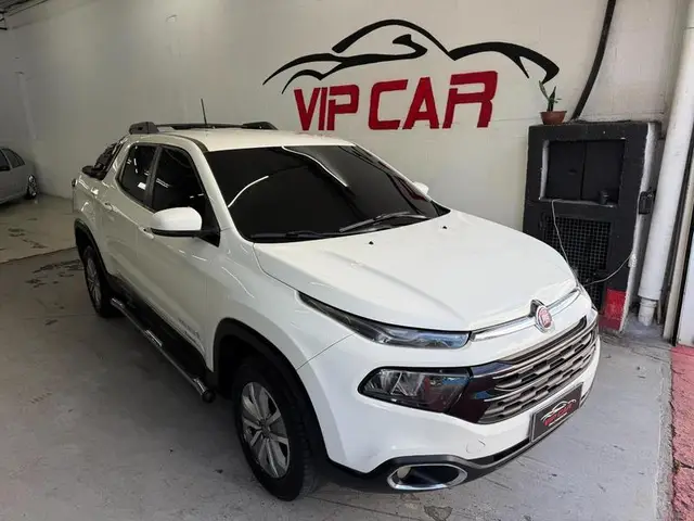Carro Fiat Toro 2017 2.0 TDI Volcano Auto 4WD