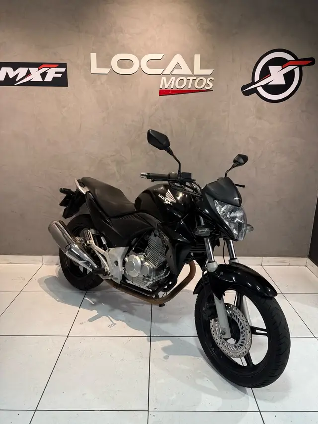 Moto Honda CB 300R 2014 Standard