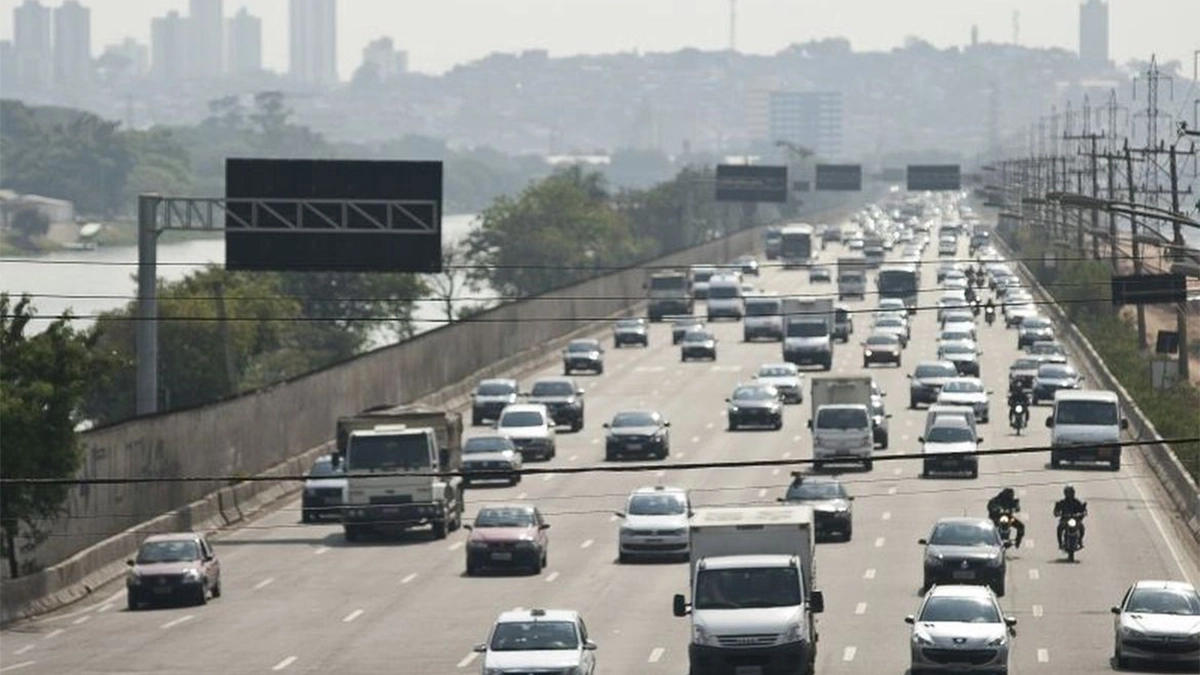 Novas leis aprovadas este ano pelo Congresso afrouxam algumas normas de segurança e punições a motoristas infratores