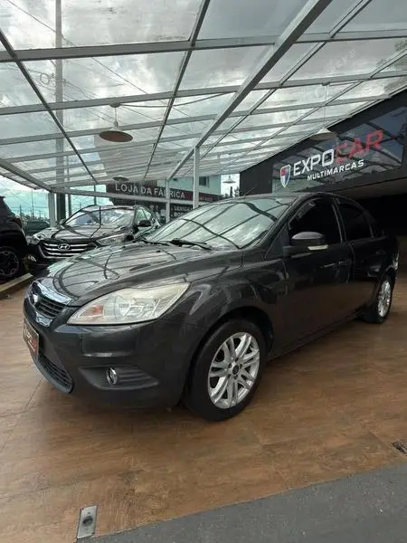 Carro Ford Focus Sedan 2013 GLX 2.0 16V (Flex) (Aut)