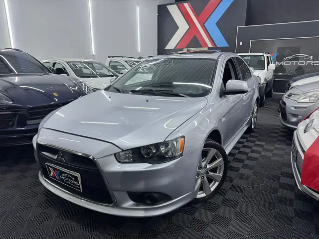 Carro Mitsubishi Lancer 2012 2.0 16V