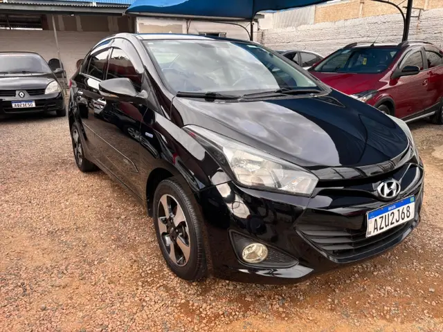 Carro Hyundai HB20S 2015 1.6 Comfort Plus (Flex)