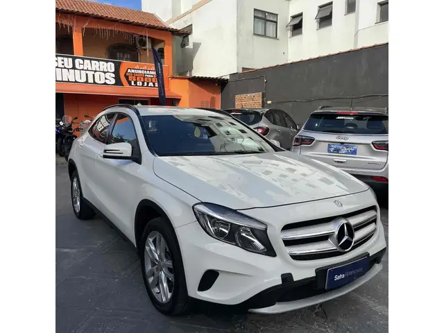 Carro Mercedes-Benz GLA 200 2016 GLA 200 1.6 Advance