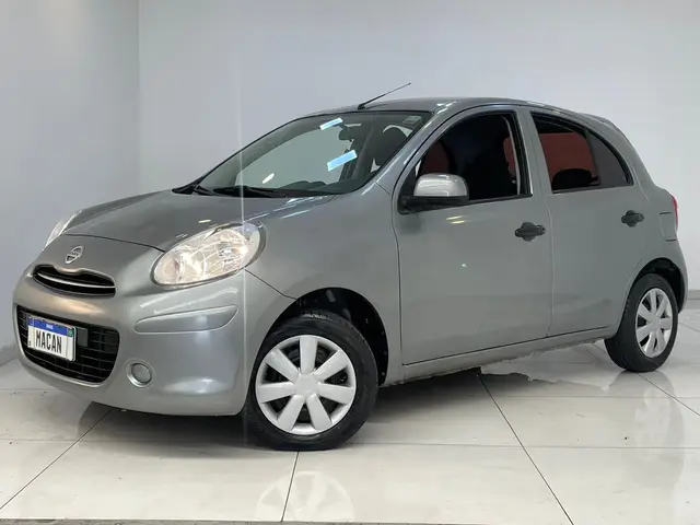 Carro Nissan March 2012 1.6 16V S (Flex)