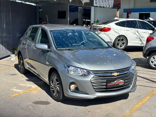 Carro Chevrolet Onix 2024 LT 1.0