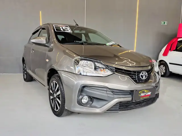 Carro Toyota Etios 2019 X 1.3 (Aut) (Flex)