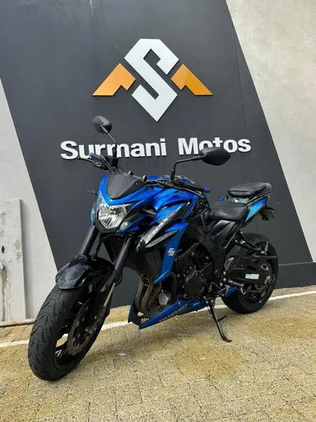 Moto Suzuki GSX-S 750 2020 A