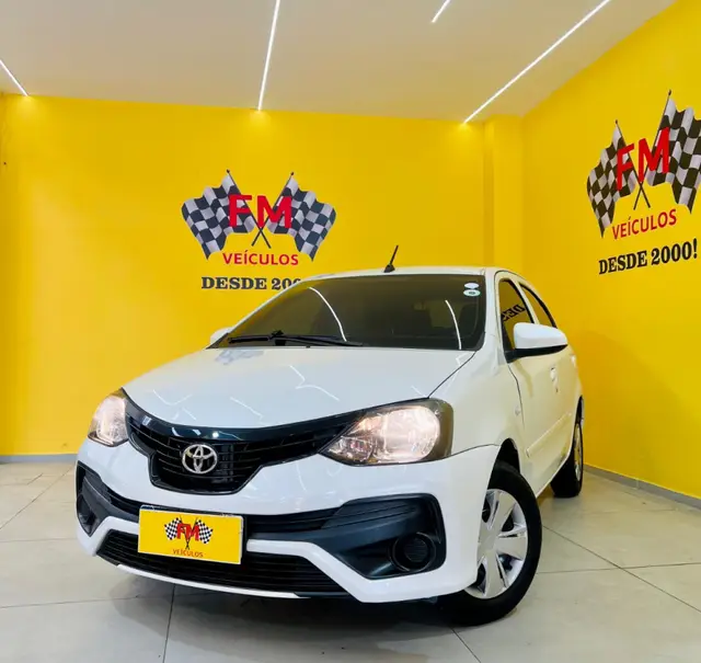 Carro Toyota Etios 2020 X 1.3 (Aut) (Flex)