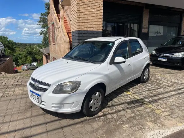 Carro Chevrolet Celta 2015 LT 1.0 (Flex)