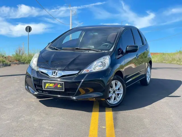 Carro Honda Fit 2013 LX 1.4 (flex)