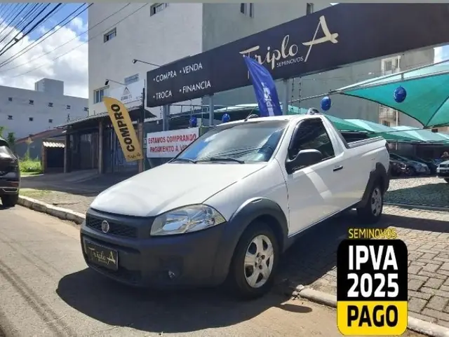 Carro Fiat Strada 2014 Working Celeb.1.4 Fire Flex 8V CS