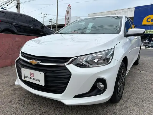 Carro Chevrolet Onix 2024 LT 1.0