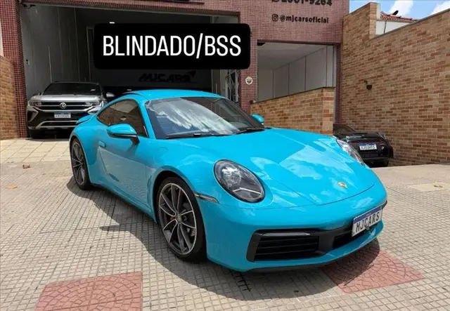 Carro Porsche 911 2020 Carrera