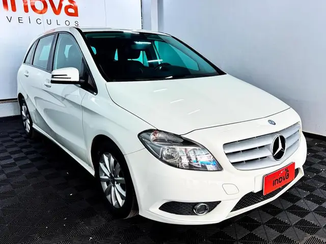 Carro Mercedes-Benz Classe B 2013 200 CGI 1.6 Turbo