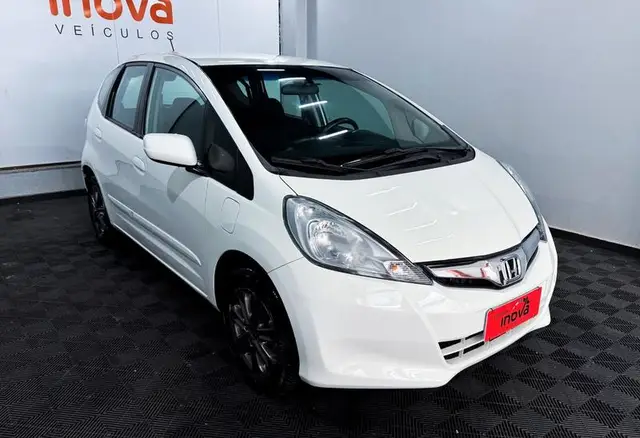Carro Honda Fit 2013 LX 1.4 (flex)