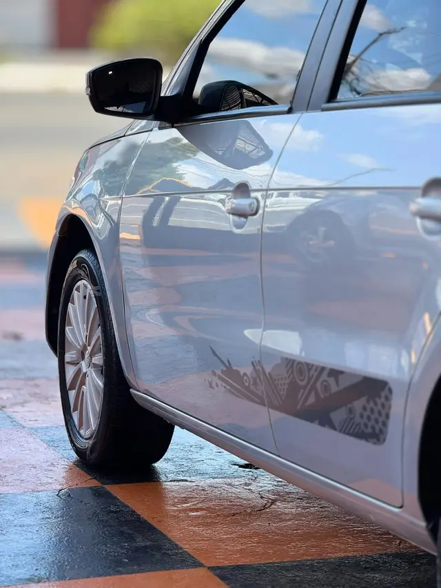 Carro Volkswagen Gol 2016 1.0 TEC Rock in Rio (Flex)