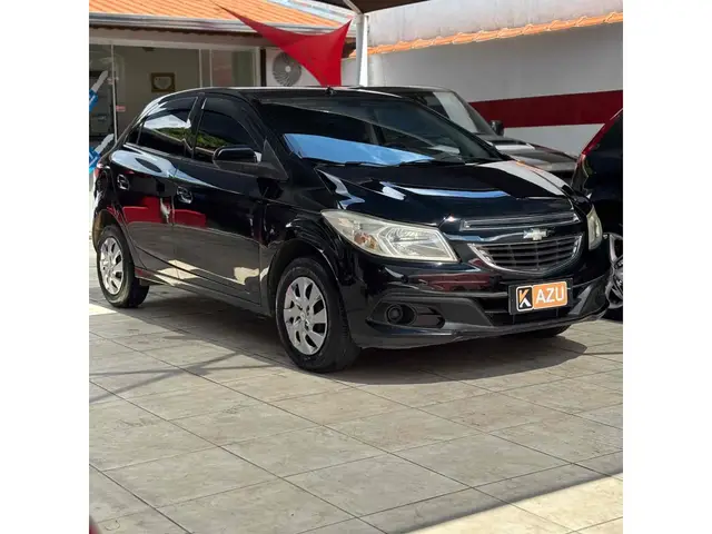 Carro Chevrolet Onix 2013 1.0 LS SPE/4