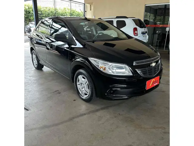 Carro Chevrolet Onix 2015 1.0 LT SPE/4