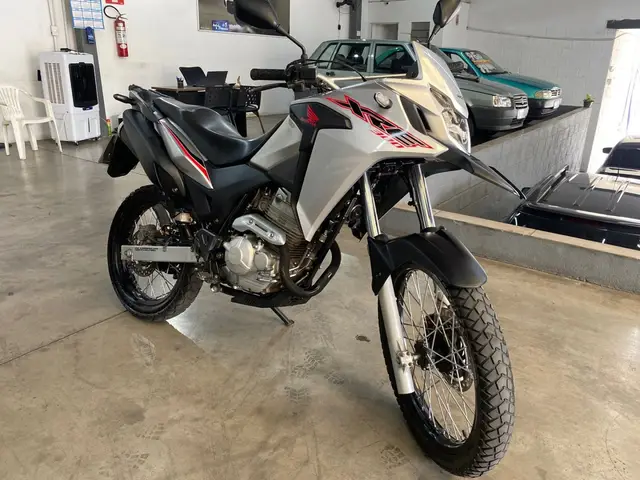 Moto Honda XRE 300 2021 ADVENTURE FLEX