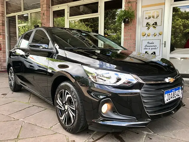 Carro Chevrolet Onix 2025 LT 1.0