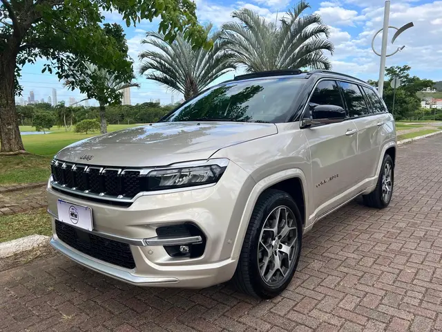 Carro Jeep Commander 2025 Overland 1.3 T270