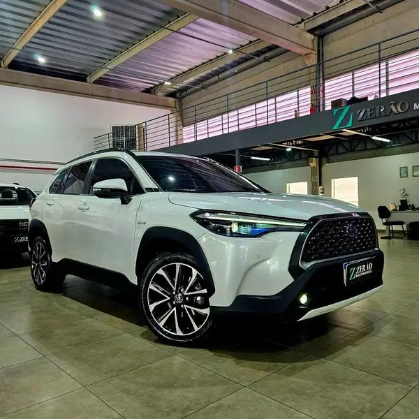Carro Toyota Corolla Cross 2023 XRX Hybrid 1.8 (flex) (Aut)