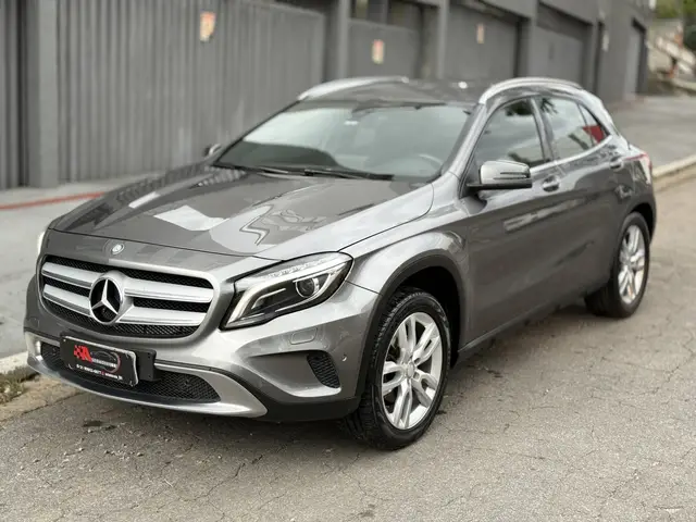 Carro Mercedes-Benz GLA 200 2016 GLA 200 1.6 Advance