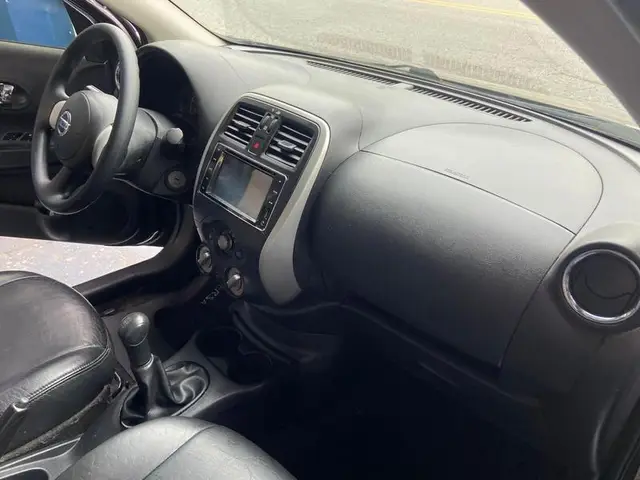 Carro Nissan Versa 2013 1.6 16V S (Flex)