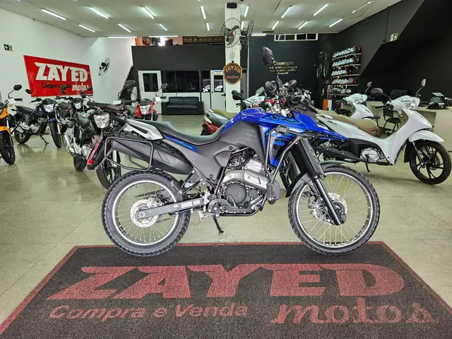 Moto Yamaha XTZ 250 Lander 2025 Connected