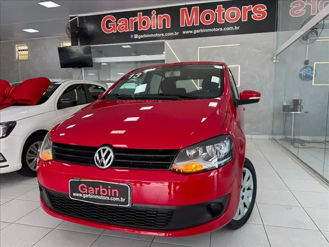 Carro Volkswagen Fox 2013 1.0 VHT (Flex) 4p