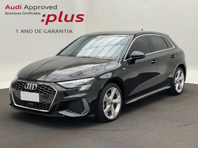 Carro Audi A3 Sportback 2023 S-Line 2.0 TFSI S-tronic (Híb.)
