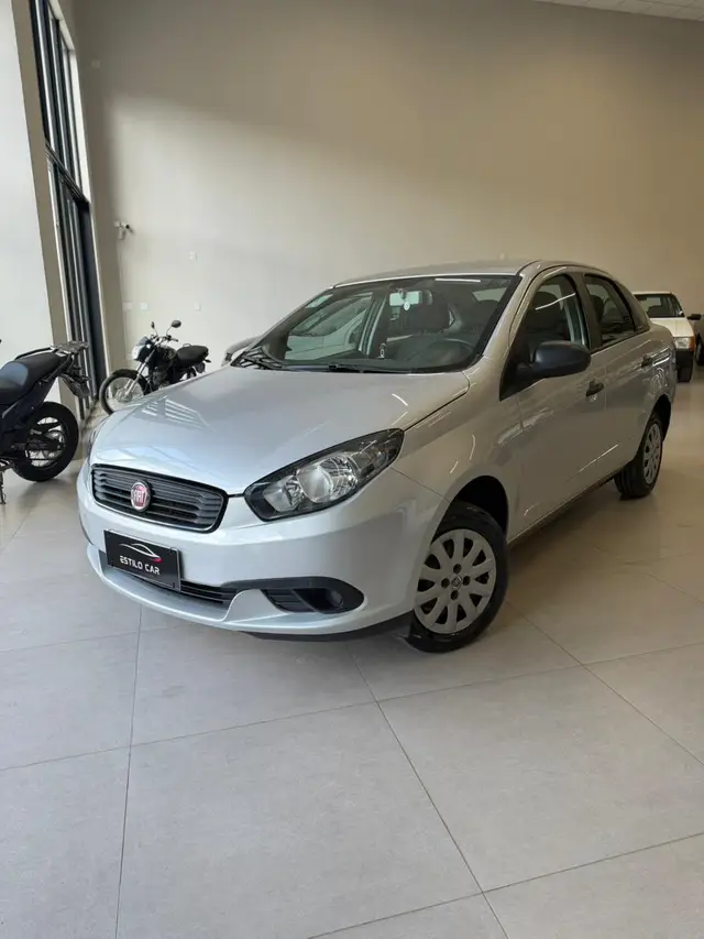 Carro Fiat Grand Siena 2020 Attractive 1.0 (Flex)