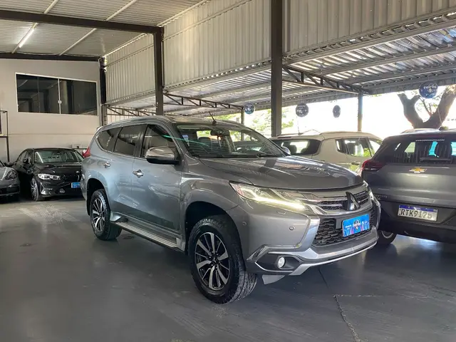 Carro Mitsubishi Pajero Sport 2020 2.4 DI-D HPE Auto 4WD