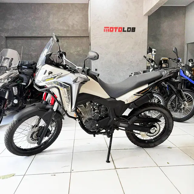 Moto Honda XRE Sahara 300 2025 Adventure