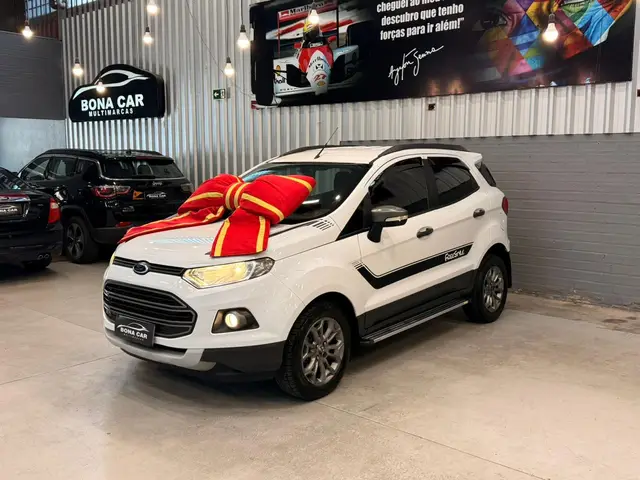Carro Ford EcoSport 2014 Ecosport Freestyle Plus 1.6 16V (Flex)