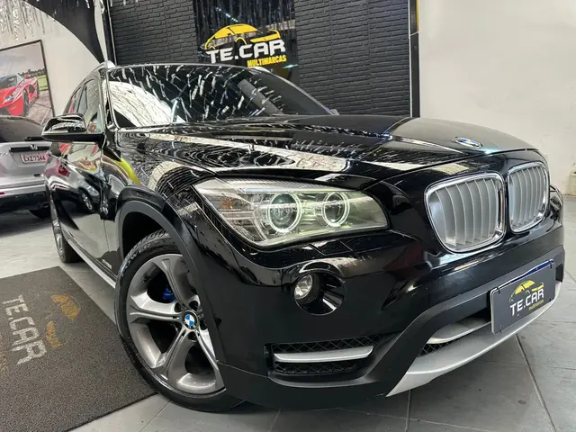Carro BMW X1 2014 2.0 sDrive20i (Aut)