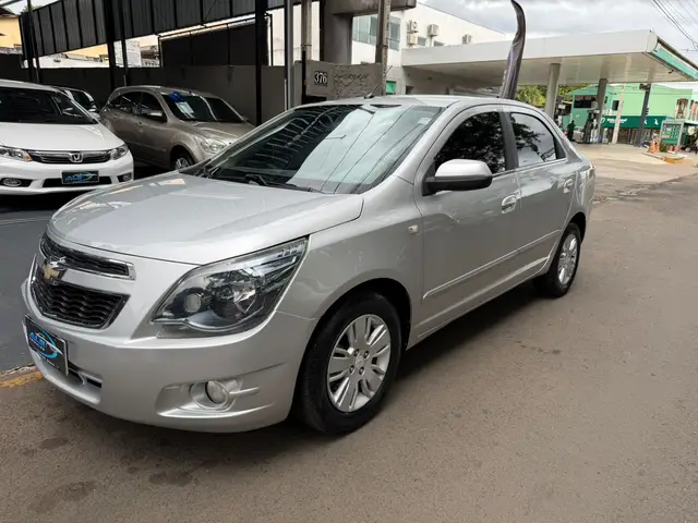 Carro Chevrolet Cobalt 2014 LTZ 1.8 8V (Flex)