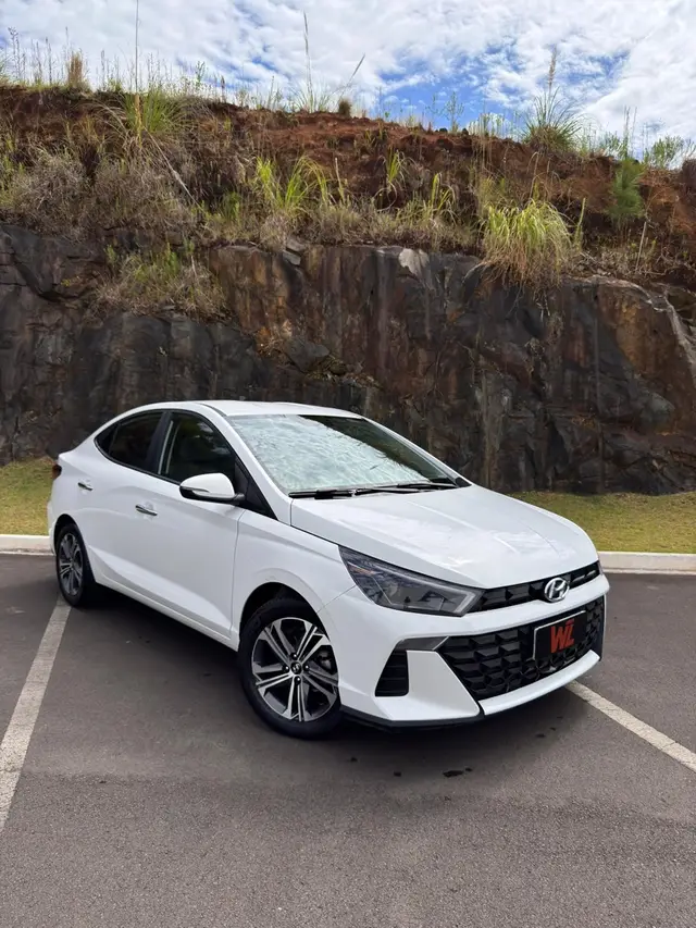 Carro Hyundai HB20S 2023 Edição Especial 1.0 Turbo AT (Flex)