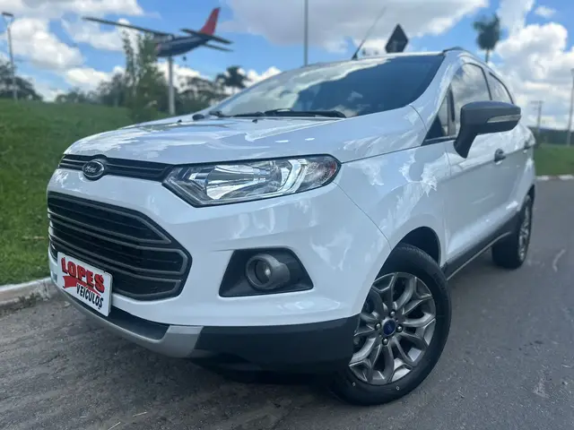 Carro Ford EcoSport 2017 Ecosport Freestyle 1.6 16V Powershift (Flex)