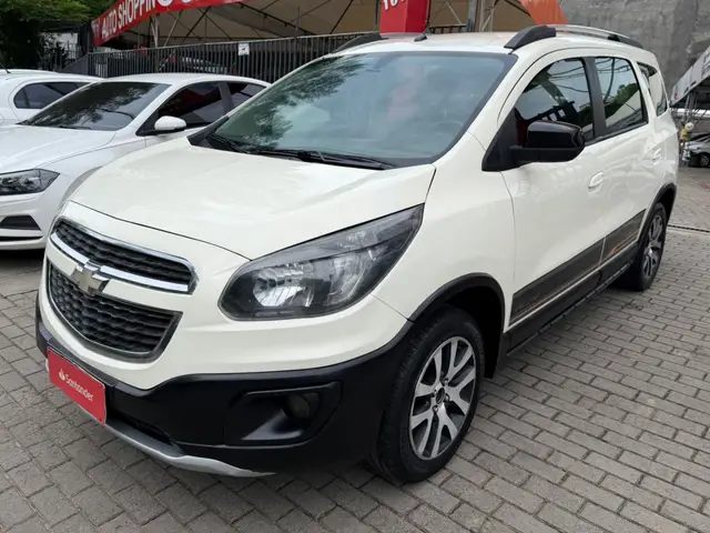 Carro Chevrolet Spin 2016 Activ 1.8 (Flex) (Aut)