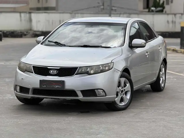 Carro Kia Cerato 2011 1.6 16V