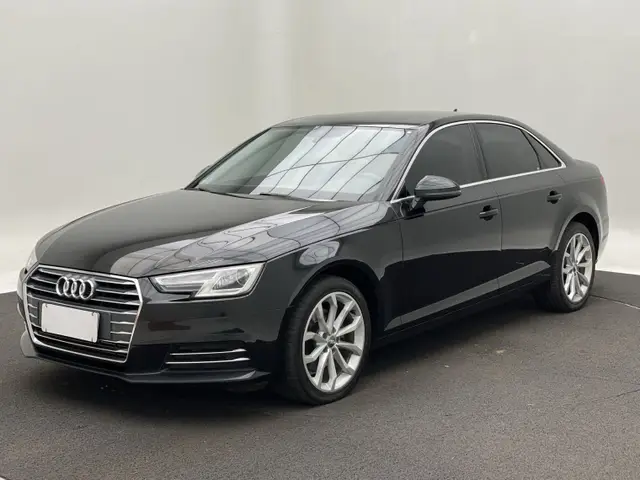 Carro Audi A4 2018 2.0 TFSI Ambiente S Tronic
