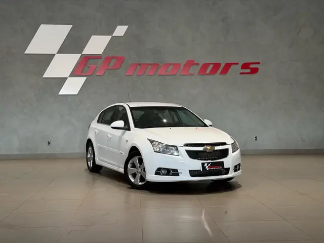 Carro Chevrolet Cruze Sport6 2013 LT 1.8 16V Ecotec (Flex)