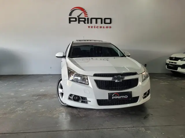 Carro Chevrolet Cruze Sport6 2013 LTZ 1.8 16V Ecotec (Flex)