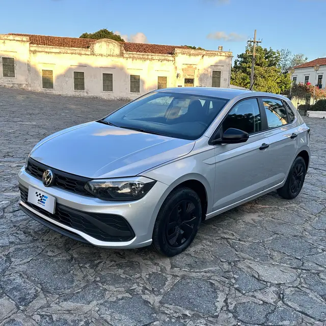 Carro Volkswagen Polo 2024 Track 1.0 Flex 12V 5p